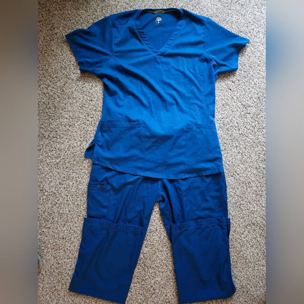 Healing Hands Vibrant Blue Scrub Set Size L